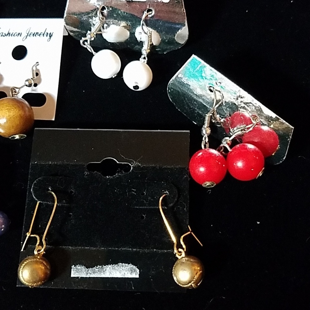 Lot of 7 Earrings See photos for details - Picture 3 of 3